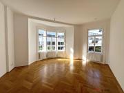 UNBEFRISTET Helle 4 Zimmer Wohnung mit separater Küche,...
