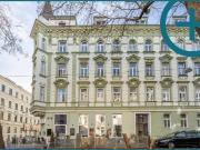 Unbefristet mit 88 jährigen Mieter: 2 ZIMMER ALTBAUCHARME