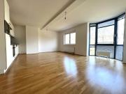 UNBEFRISTET: Renovierte 4 Zimmer Wohnung in guter Lage