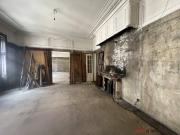 UNBEFRISTET  > Repräsentative 7 Zimmer Altbauwohnung...