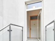 unbefristet vermietet mit ca. 3% BAR 2 Zimmer mit...