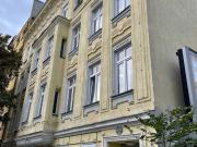 Unbefristet vermietete 1,5 Zimmer Wohnung um € 1.500, pro m²