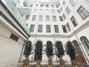 Unbefristet vermietete 3 Zimmer Wohnung mit Loggia in...