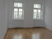 Unbefristet vermietete, moderne Altbaugarconniere in der...