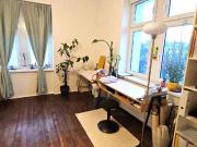 Unbefristet vermietete Wohnung in einem sanierten Altbau...