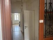 Unbefristete 1 Zimmer Altbauwohnung im 1. Stock