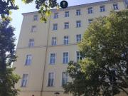 Unbefristete 4 ZIMMER Altbauwohnung!BESTLAGE!