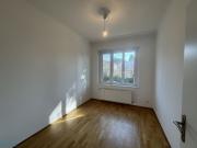 UNBEFRISTETE MIETWOHNUNG IM HOCHPARTERRE MIT...