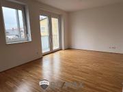 Unbefristetete und zentrale Balkonwohnung