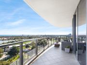 Uncomprimised Lakefront Luxury With The Best...