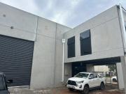 NO BODY CORPORATE, NO SHARED DRIVEWAY!