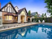 UNDER CONTRACT PRIOR TO AUCTION