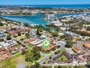 Under Offer Under Offer