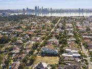 UNDER OFFER! UNDER OFFER! UNDER OFFER!