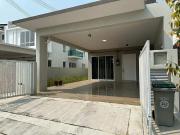 Under value Double storey end lot In sendayan with extra...