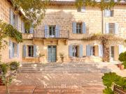 Une Grâce Tangible ® 540m² Nîmes