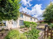 Une maison de charme à l'adresse confidentielle dans...