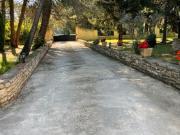 Une propriété avec un bel espace de vie au calme