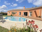 UNE VILLA 4 FACES, AVEC PISCINE, SUR 1480M2 DE TERRAIN, PROC