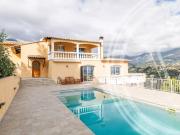 Une villa paisible avec des vues panoramiques...