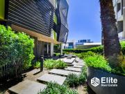 Unfurnished 1 Bedroom Apartment in Prime North Melbourne...