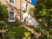 Unfurnished 2 bedroomed main door flat