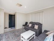 Unfurnished 3 bedrooms 2 bathrooms Villa