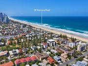 Unfurnished Beachside Living in Mermaid Beach 3 Bedroom Unit