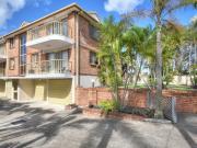 Unfurnished Beachside Unit located in Ipomoea