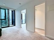 Unfurnished. Bright and Modern Two Bedroom Apartment