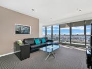 UNFURNISHED | HIGH LEVEL APARTMENT @ MERITON INIFITY
