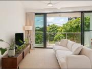 UNFURNISHED LARGE 1 BEDROOM APARTMENT ON THE RIVER FRONT