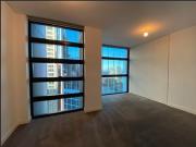 UNFURNISHED LARGER STUDIO, electricity & gas included...