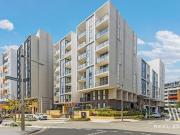 Unfurnished Modern 2 Bed For Lease