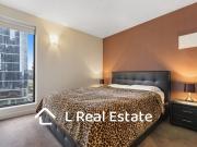 Unfurnished one bedroom one bathroom apartment with a...