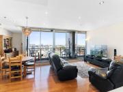 Unfurnished Sub Penthouse 123m2 with Floorboards