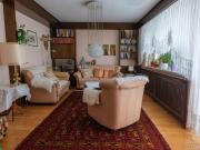 UNI Real Familienwohnung mit Loggia und Stellplatz