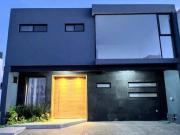 UNICA Y UBICACION IDEAL, CASA EN VENTA EN...