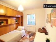 Único Habitación amueblada en piso de 5 habitaciones en...