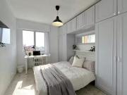 Bonito Habitación en Calle de Camarena, Aluche