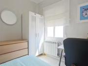 ¡Recién llegado! Habitación en Calle de Mantuano, Ciudad...