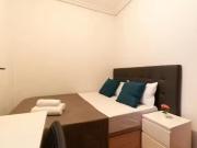 Encantador Habitación en Calle de Valderribas, Pacífico