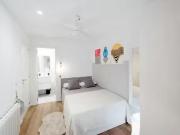 Acogedor Habitación en Calle Rodríguez de Cepeda, Albors