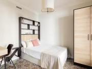 Encantador Habitación en Carrer de la Concòrdia, 12