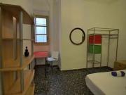 Encantador Habitación en Carrer del Pintor Gisbert