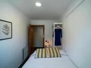 ¡Recién llegado! Habitación en Carrer Serpis, Ciutat Jardí