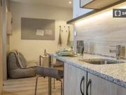 Barato Habitación en piso compartido de 2 habitaciones...