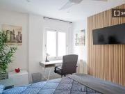 ¡Recién llegado! Habitación en piso compartido en...