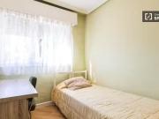 ¡Oferta! Habitación luminosa en piso compartido en...