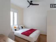 Bonito Se alquila habitación en el apartamento de 5...